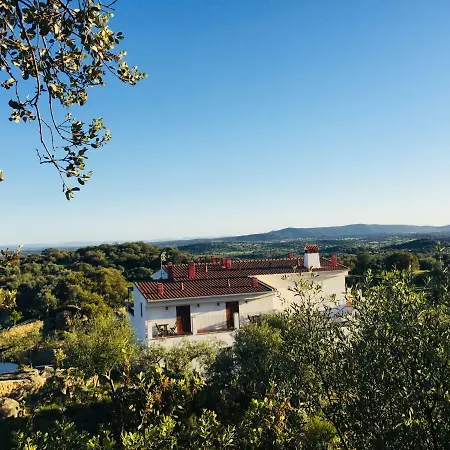 Bed & Breakfast Flores Amarillas *