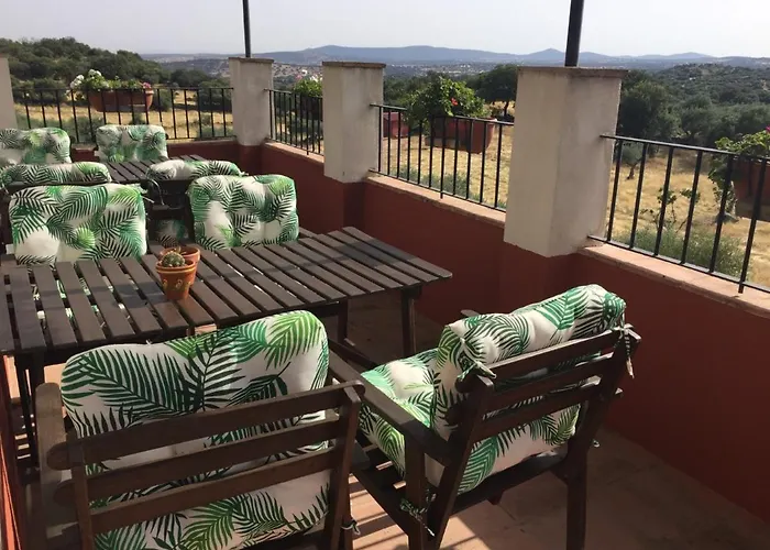 Bed & Breakfast Flores Amarillas Almoharin